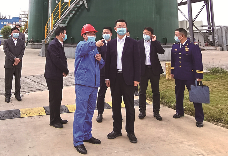 庄悦群副书记一行莅临WG(中国)树脂公司检查(3)_看图王_副本.jpg